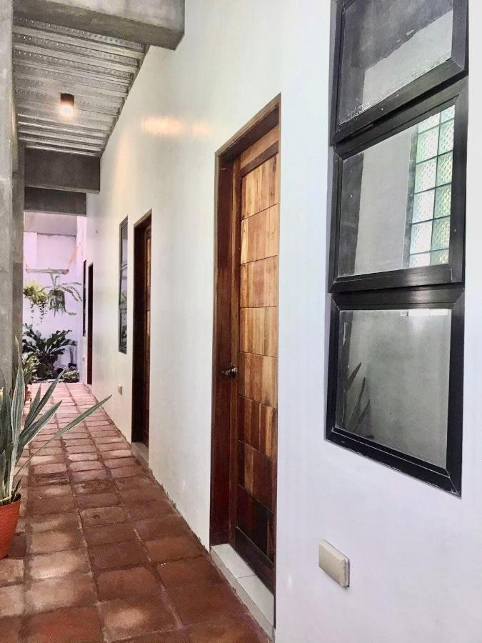 Nord House Laoag Hostel Екстериор снимка