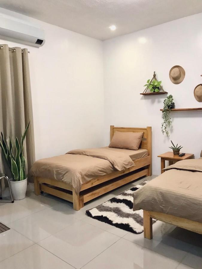 Nord House Laoag Hostel Екстериор снимка